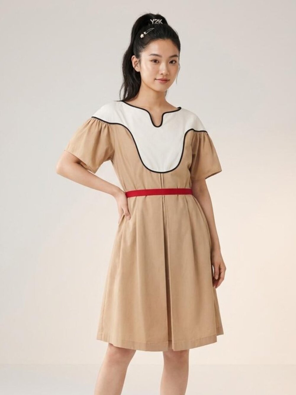 NWT O’2nd X Uniqlo A-Line Cream Colorblock Red Belt